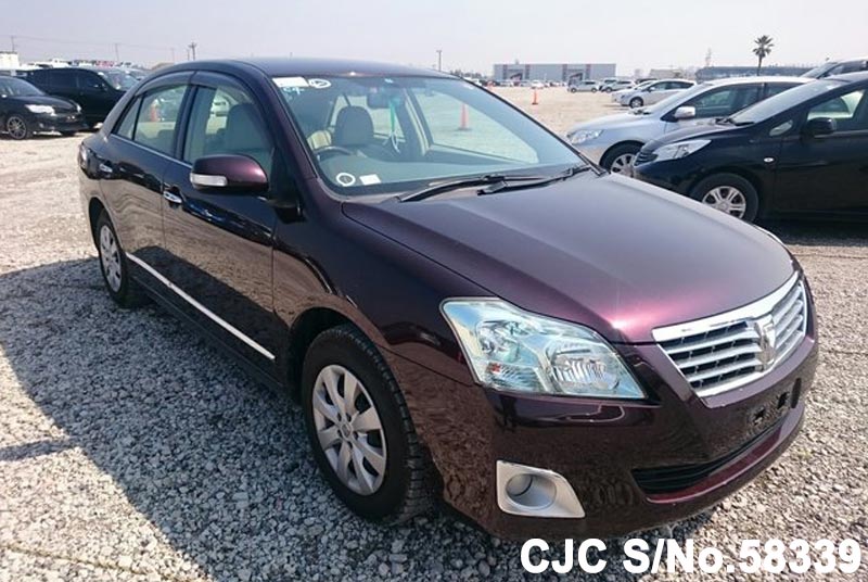 Toyota premio 2012