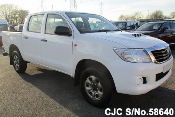 2013 Toyota / Hilux Stock No. 58640