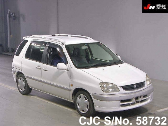 2000 Toyota / Raum Stock No. 58732