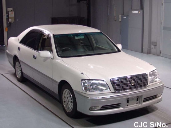 Toyota crown 2000 года