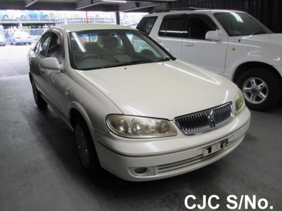 2004 Nissan / Bluebird Sylphy Stock No. 59774