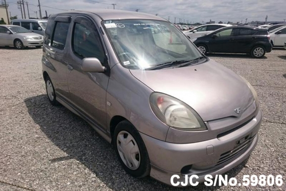 2002 Toyota / Funcargo Stock No. 59806