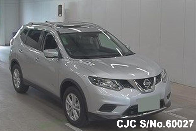 2015 Nissan XTrail Hybrid Silver for sale Stock No. 60027 Japanese Used Cars Exporter