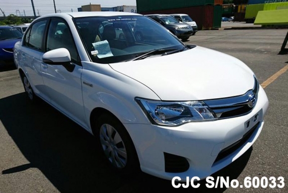 2014 Toyota / Corolla Axio Hybrid Stock No. 60033