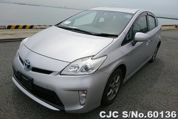 トヨタ　プリウス　2013 53711.jpg