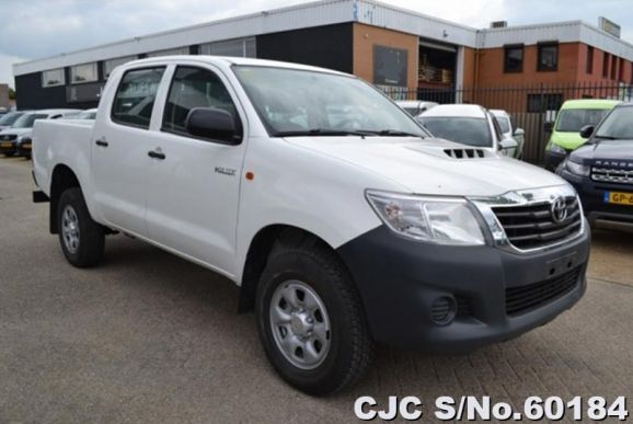 2013 Toyota / Hilux Stock No. 60184