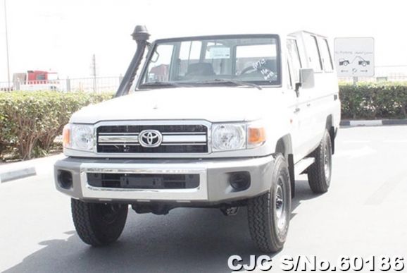 2017 Toyota / Land Cruiser Stock No. 60186