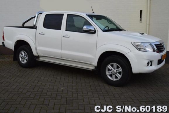 2013 Toyota / Hilux Stock No. 60189