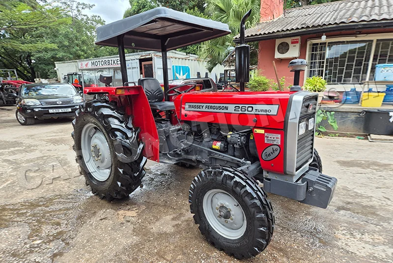 Massey Ferguson / MF-260 