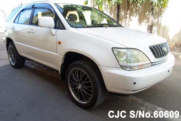 2002 Toyota / Harrier Stock No. 60609