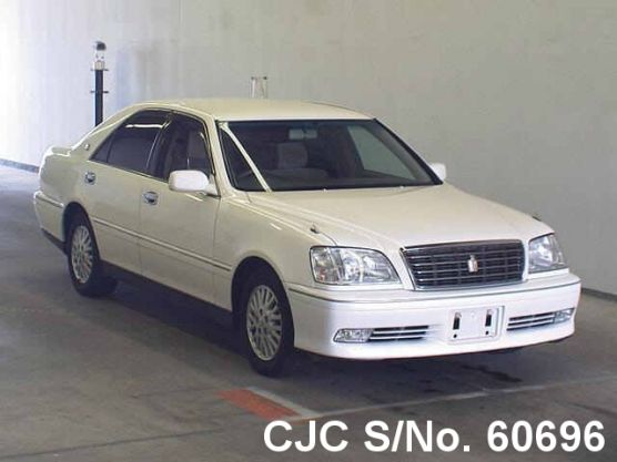 Тойота crown 2000