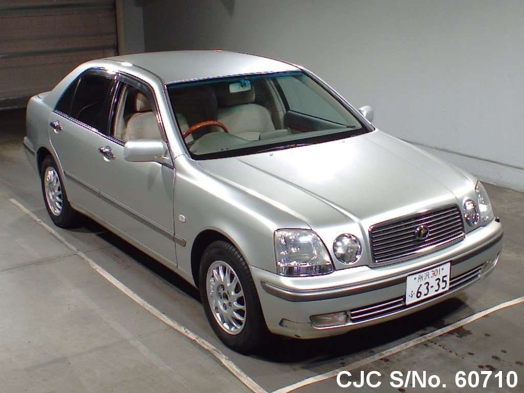 Toyota progres 1999