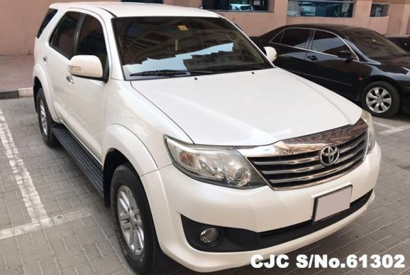 2012 Toyota / Fortuner Stock No. 61302