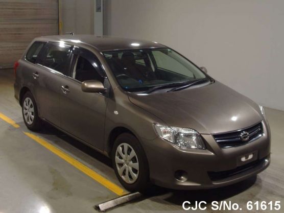 2010 Toyota / Corolla Fielder Stock No. 61615