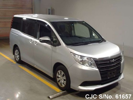 2014 Toyota / Noah Stock No. 61657