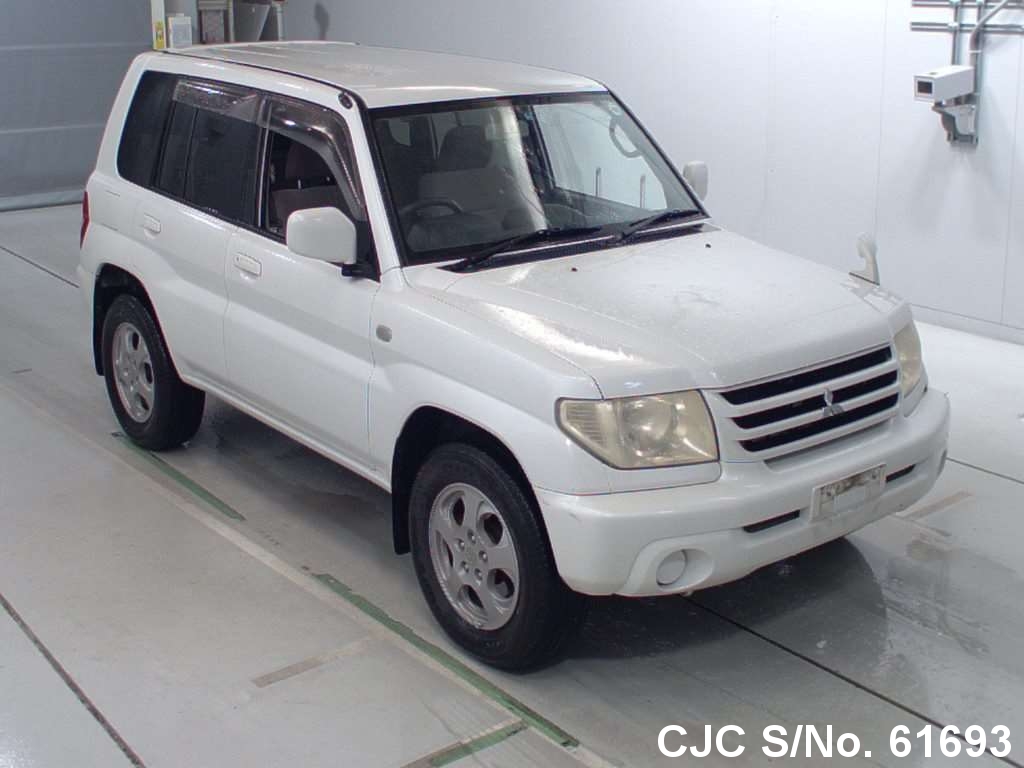 2003 Mitsubishi Pajero io White for sale | Stock No. 61693 | Japanese