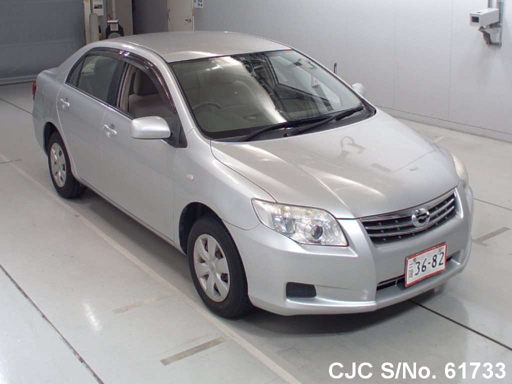 Toyota corolla axio 2010