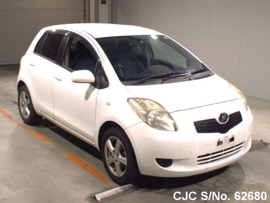 2005 Toyota / Vitz - Yaris Stock No. 62680
