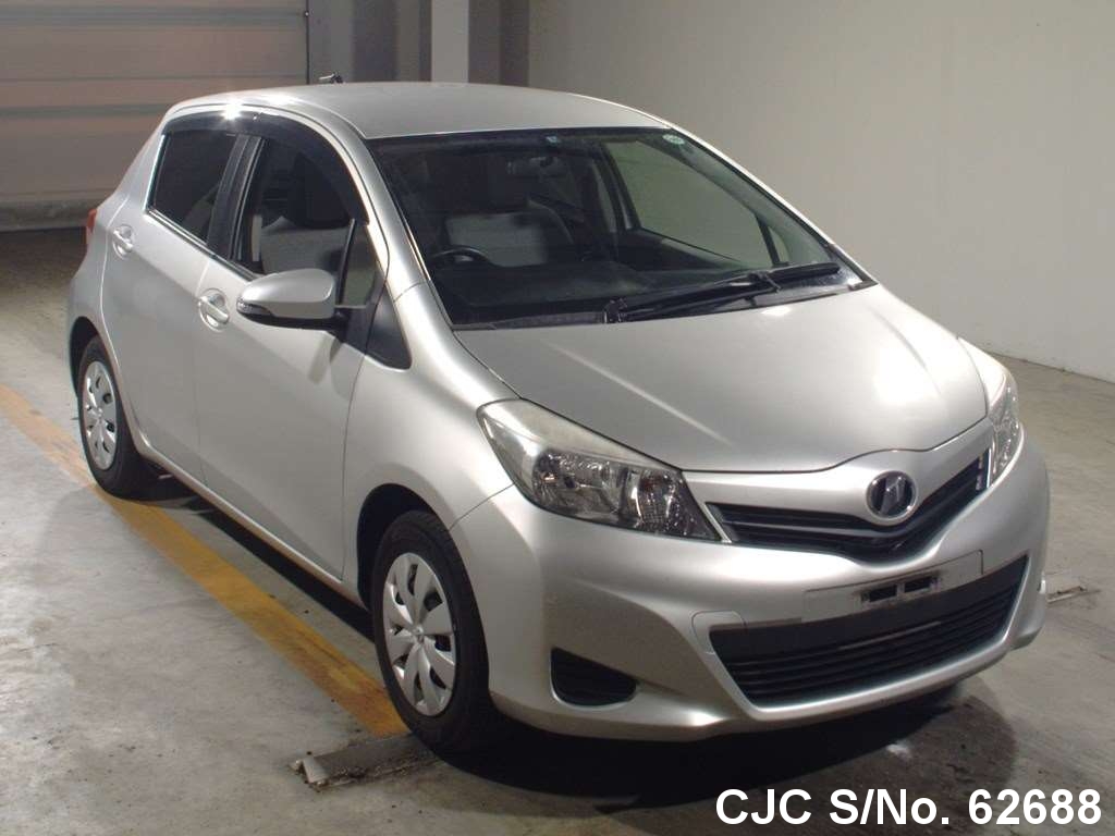 2012 Toyota Vitz Silver for sale Stock No. 62688 Japanese Used Cars