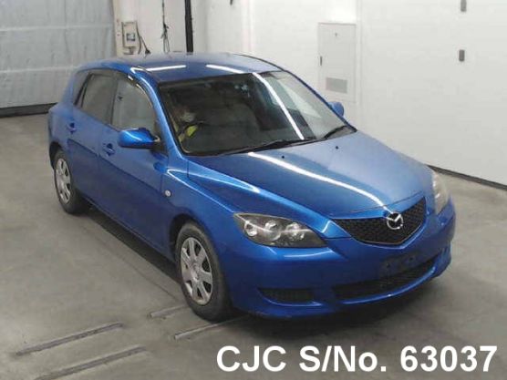 2005 Mazda / Axela Stock No. 63037