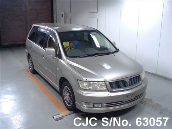 2002 Mitsubishi / Chariot Stock No. 63057