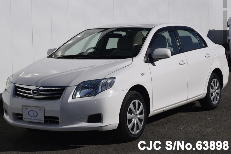 Toyota corolla axio 2010