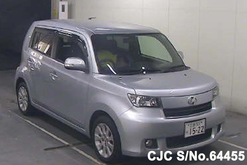 Toyota bb 2010