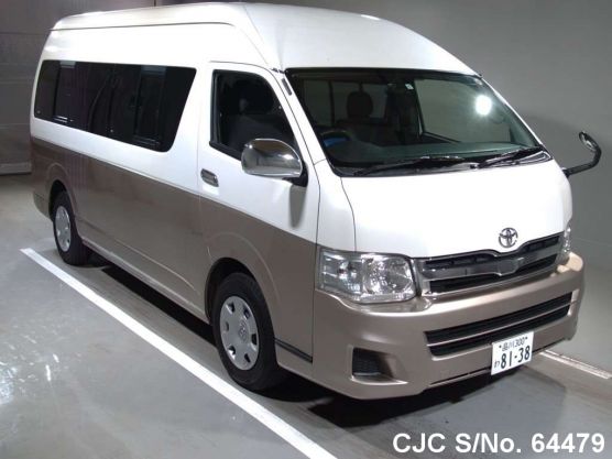 2013 Toyota / Hiace Stock No. 64479