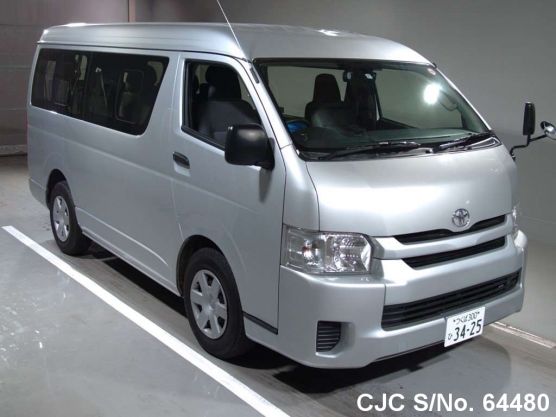 2015 Toyota / Hiace Stock No. 64480