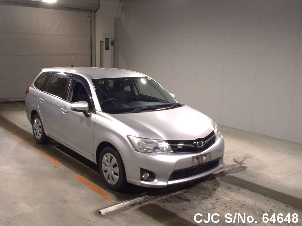 Toyota corolla fielder 2012 Toyota corolla fielder 2012