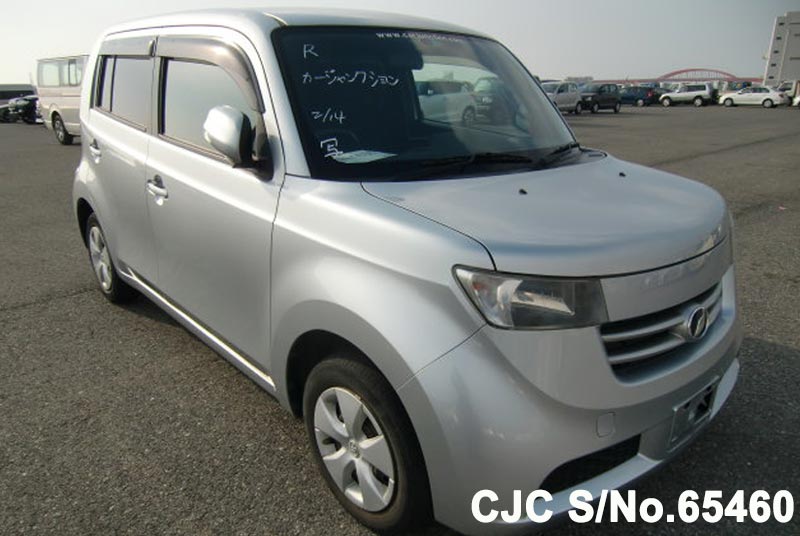 Toyota bb 2008
