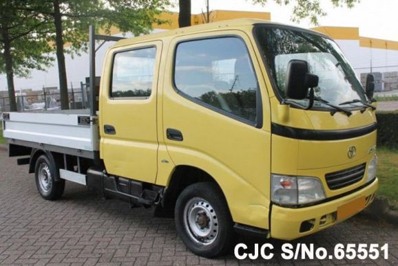 Toyota dyna 2004