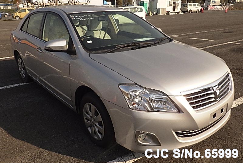 Toyota premio 2013
