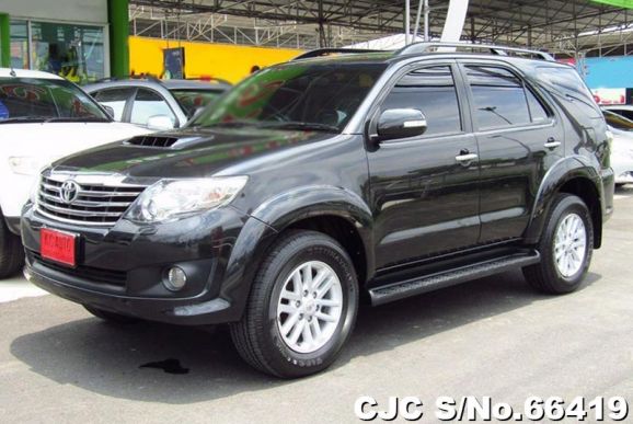 2013 Toyota / Fortuner Stock No. 66419