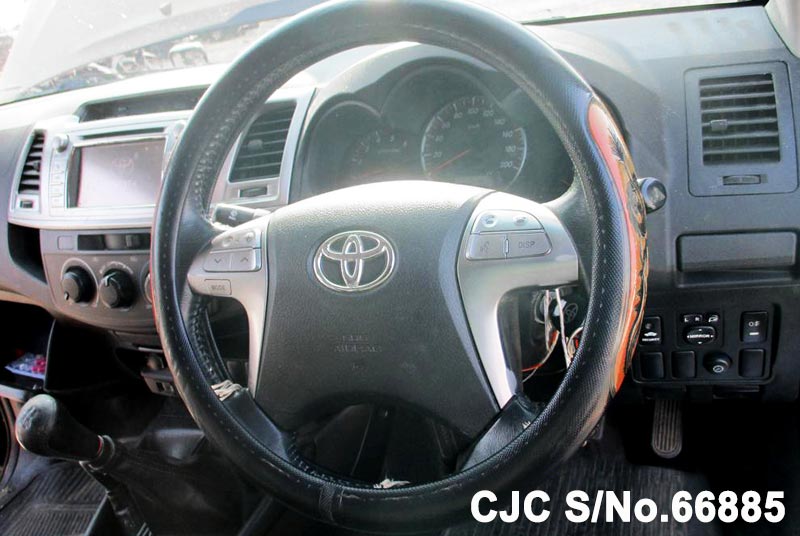 2014 Toyota / Hilux / Vigo Stock No. 66885