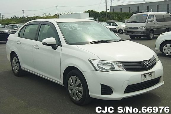 2013 Toyota / Corolla Axio Stock No. 66976