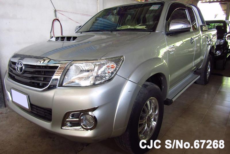 2013 Toyota / Hilux / Vigo Stock No. 67268