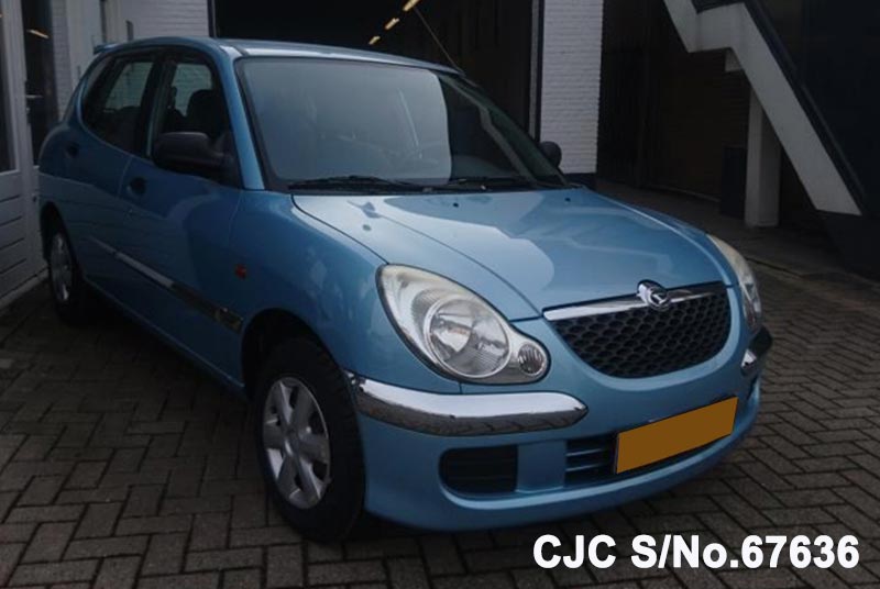 Daihatsu sirion 2003
