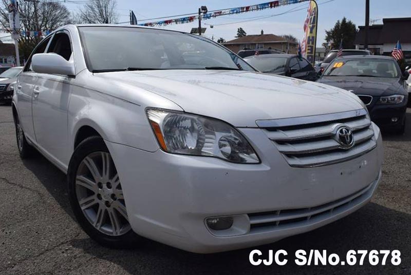 2006 Left Hand Toyota Avalon White for sale Stock No. 67678 Left