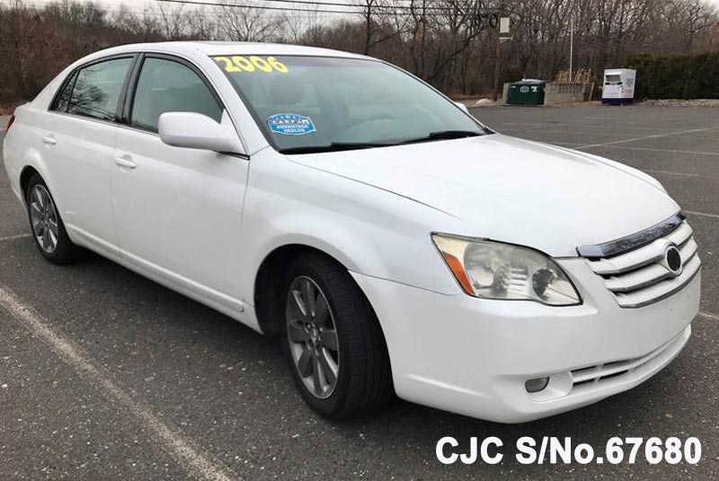 2006 Left Hand Toyota Avalon White for sale Stock No. 67680 Left