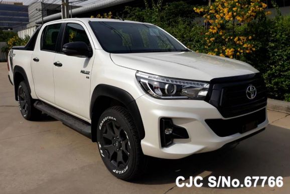 2018 Toyota / Hilux / Revo Rocco Stock No. 67766