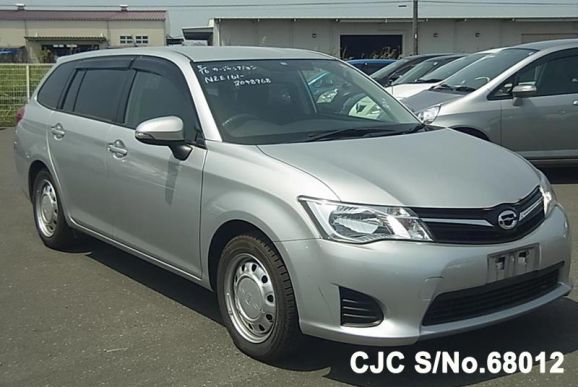 2013 Toyota / Corolla Fielder Stock No. 68012