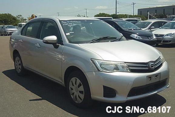 2013 Toyota / Corolla Axio Stock No. 68107