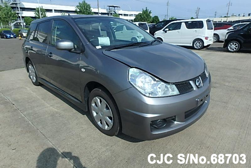 Nissan wingroad серый