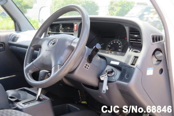2002 Toyota Hiace White for sale | Stock No. 68846
