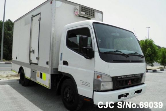 2010 Mitsubishi / Canter Stock No. 69039