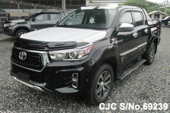 2018 Toyota / Hilux / Revo Stock No. 69239