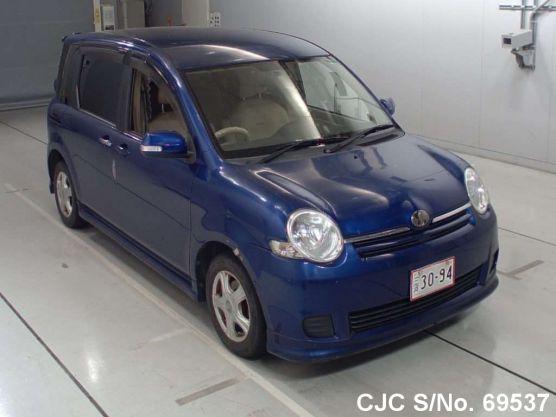 2009 Toyota / Sienta Stock No. 69537