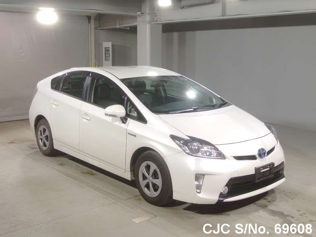 2013 Toyota Prius Hybrid White for sale | Stock No. 69608