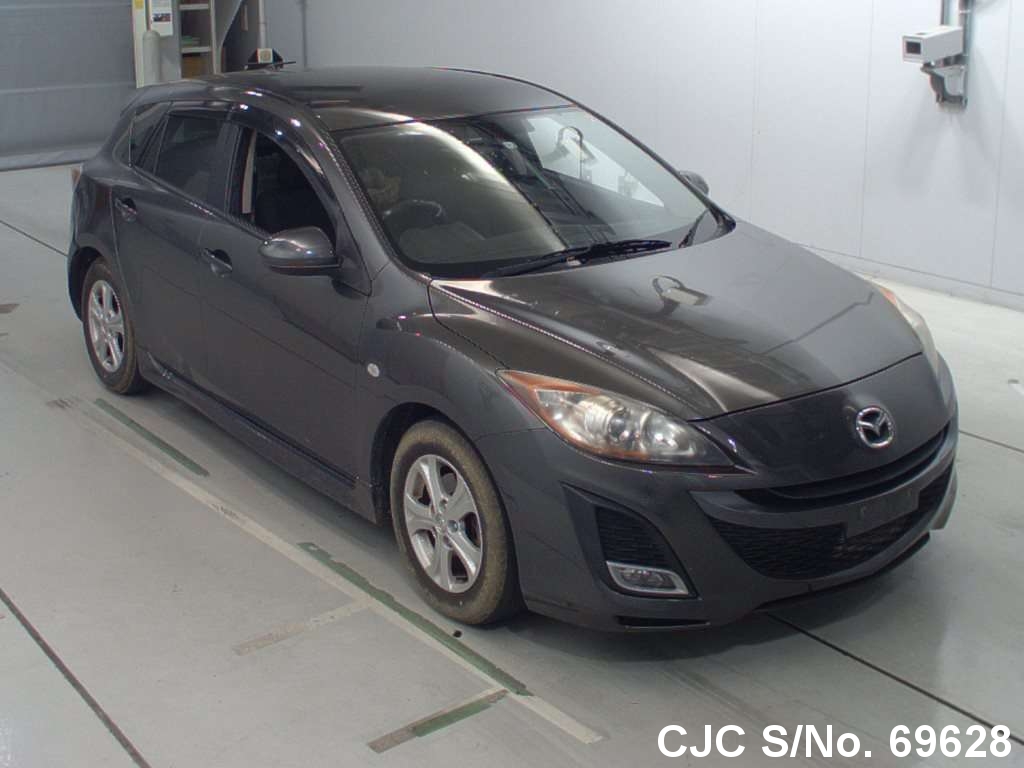 Mazda axela 2010 хэтчбек Mazda axela 2010 хэтчбек